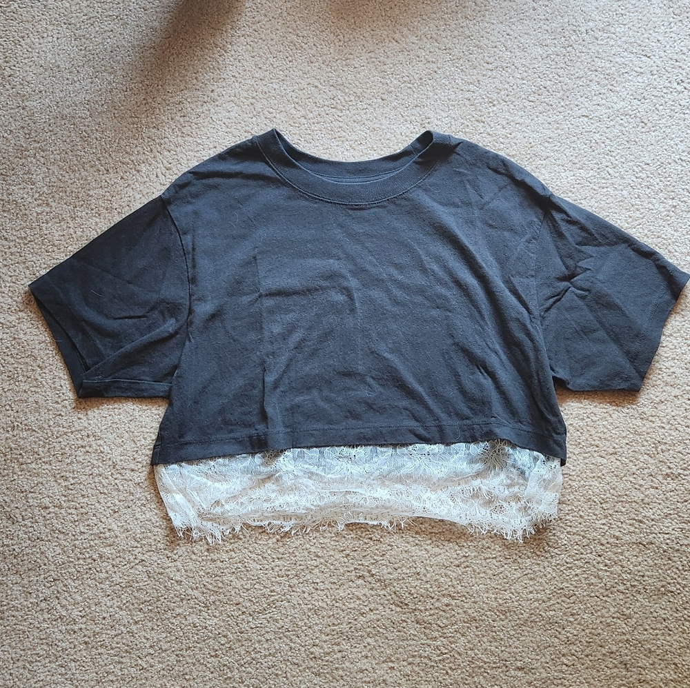 Urban Outfitters dark gray cropped t-shirt w/ lace trim